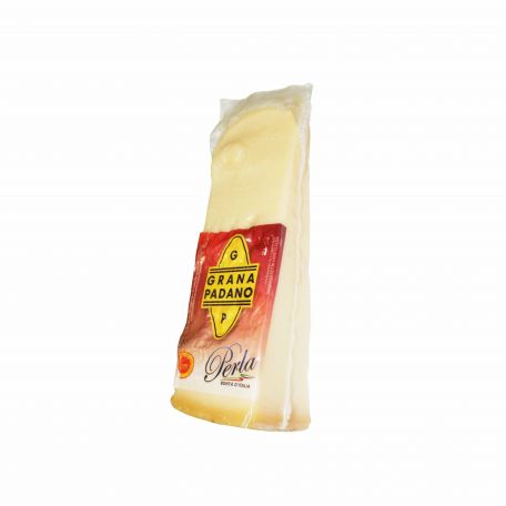 Grana padano parmezán jellegű olasz kemény sajt 300g